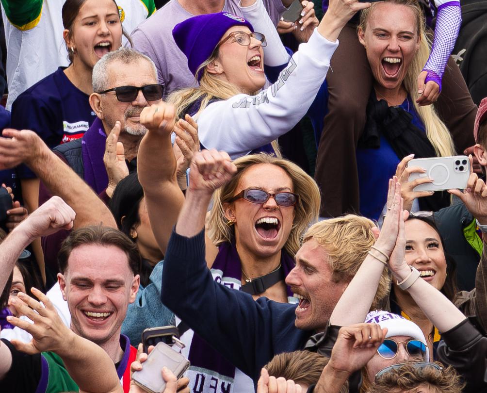 a happy crowd on Grand Final day on the capp strip 